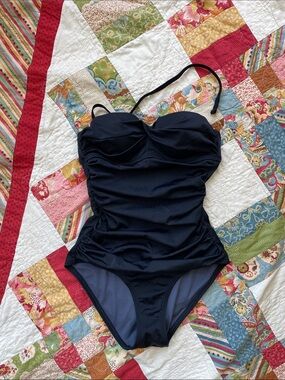 Victoria’s Secret One-Piece Swimsuit - Classic Ruched Style-XS 32-A